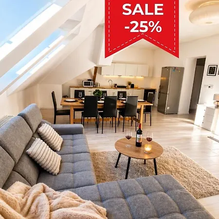 Grand Maisonette 120m Castle View شقة براغ